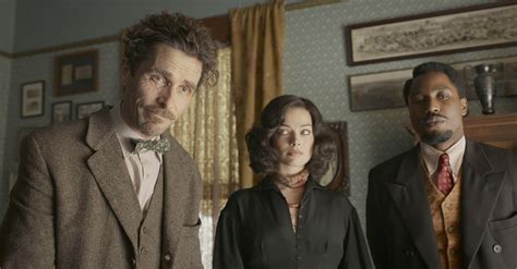 “Amsterdam” -  A Quirky Caper Comedy Set against the backdrop of 1930s Political Intrigue!